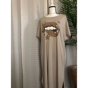 Entro Lips print long dress (XL)